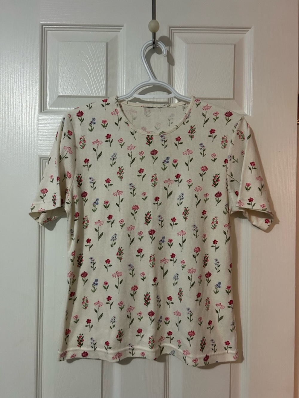89/80’s era pointelle t